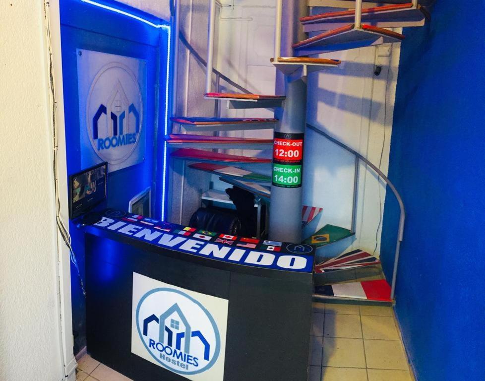 Roomies Hostel Roma Мексико Сити Екстериор снимка