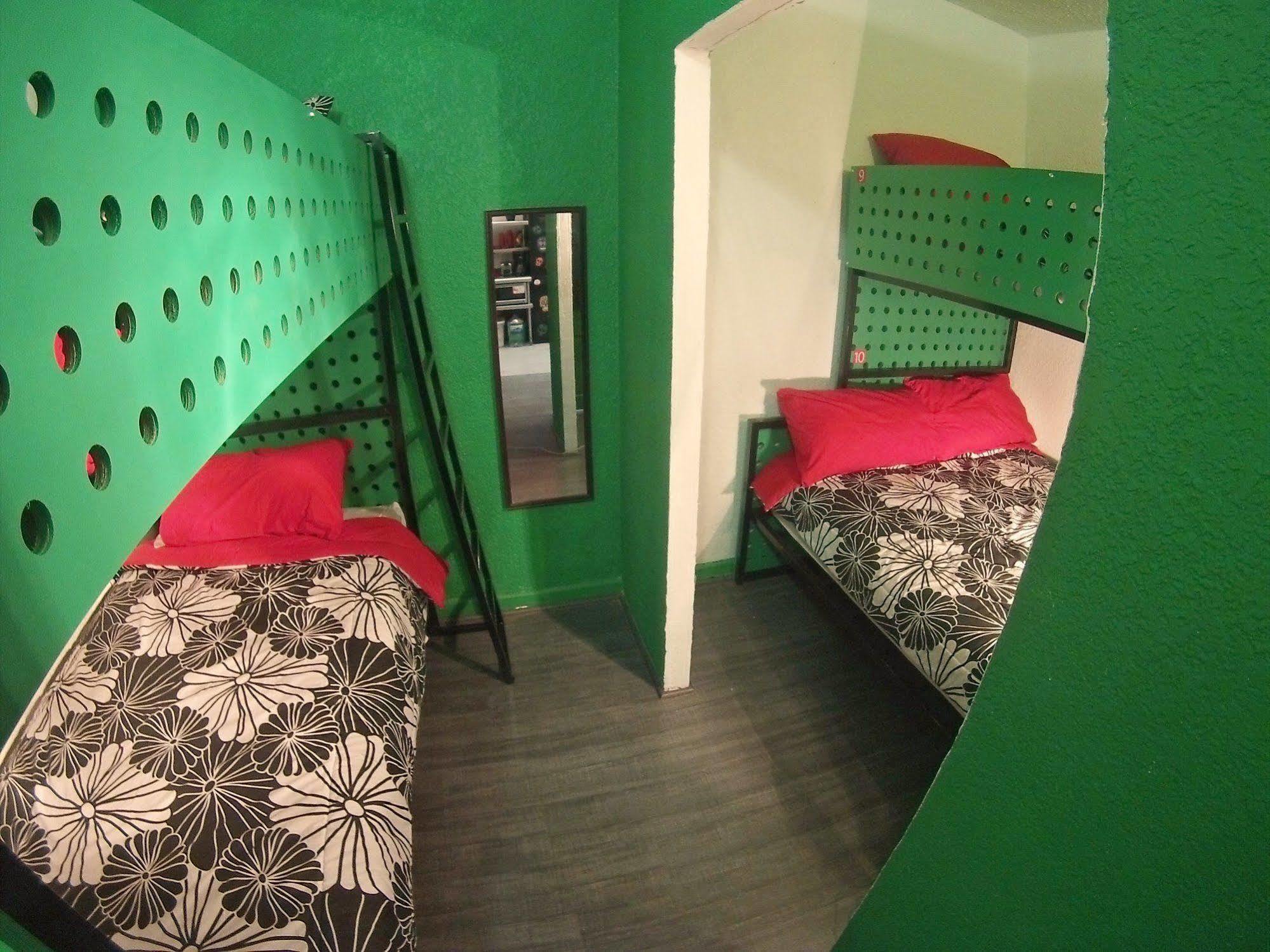Roomies Hostel Roma Мексико Сити Екстериор снимка