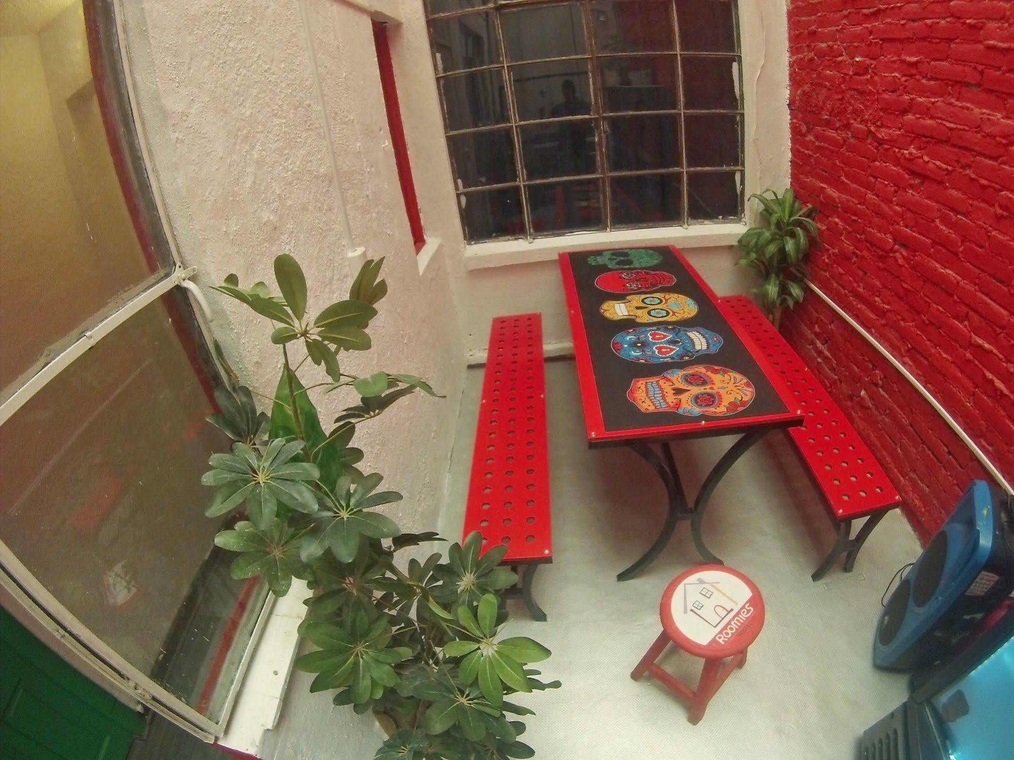 Roomies Hostel Roma Мексико Сити Екстериор снимка