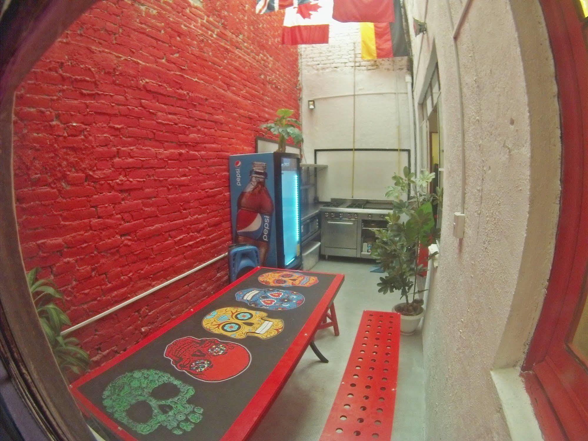 Roomies Hostel Roma Мексико Сити Екстериор снимка